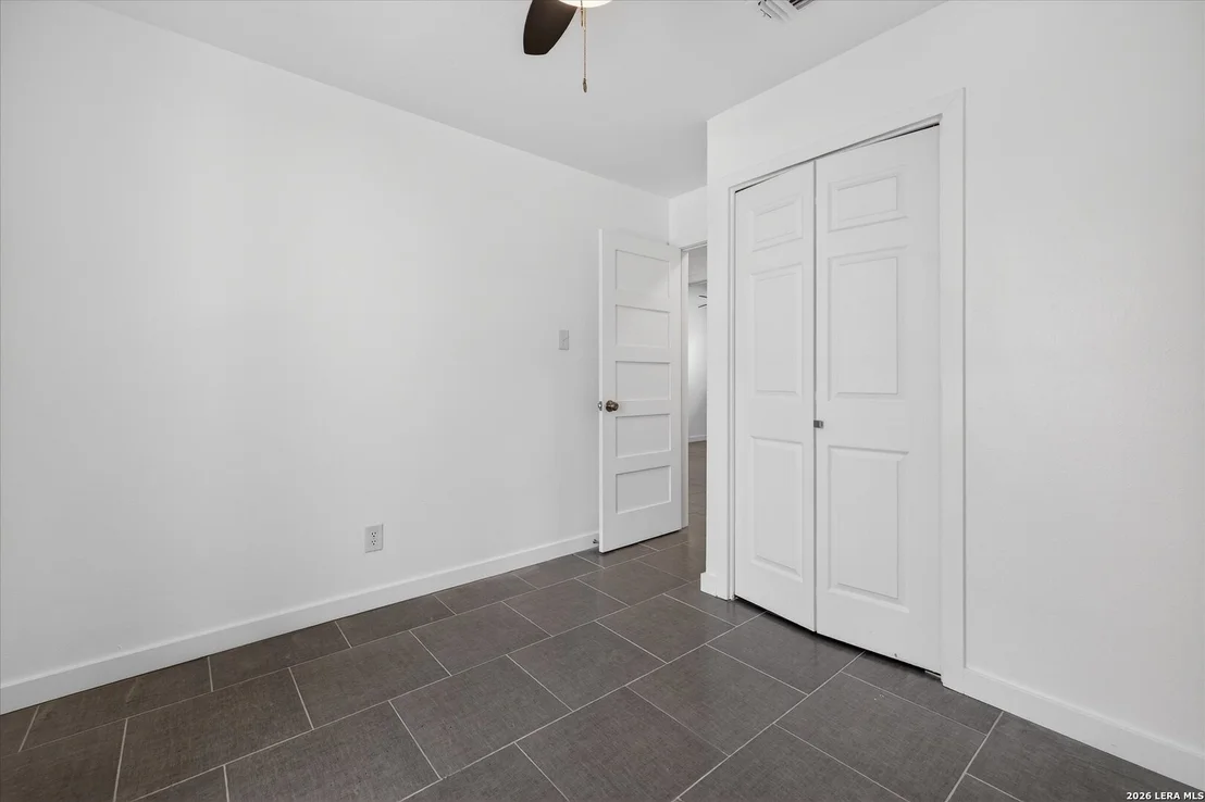 Photo of 6218 Hillston
