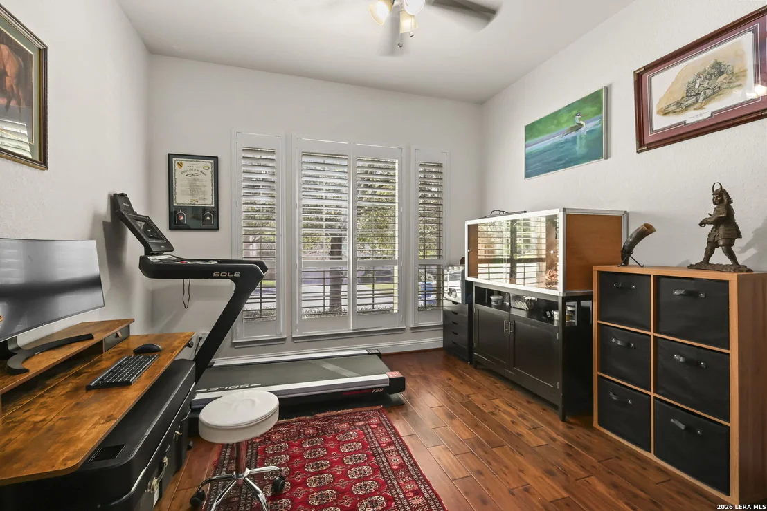 Photo of 1011 Olivia View