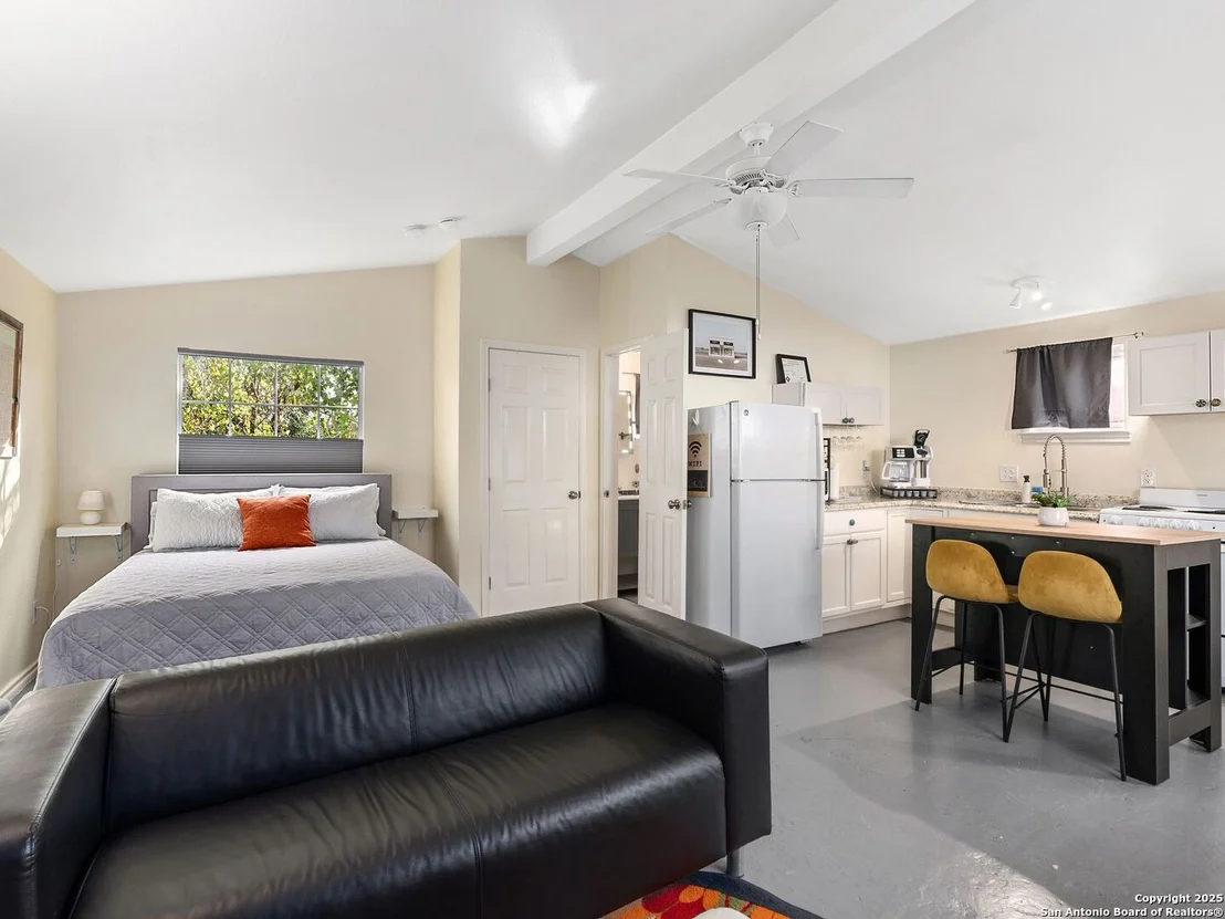 Photo of 126 MUTH