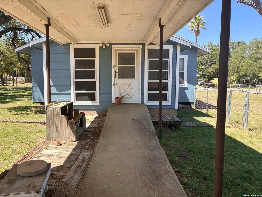 Photo of 529 Avenue E