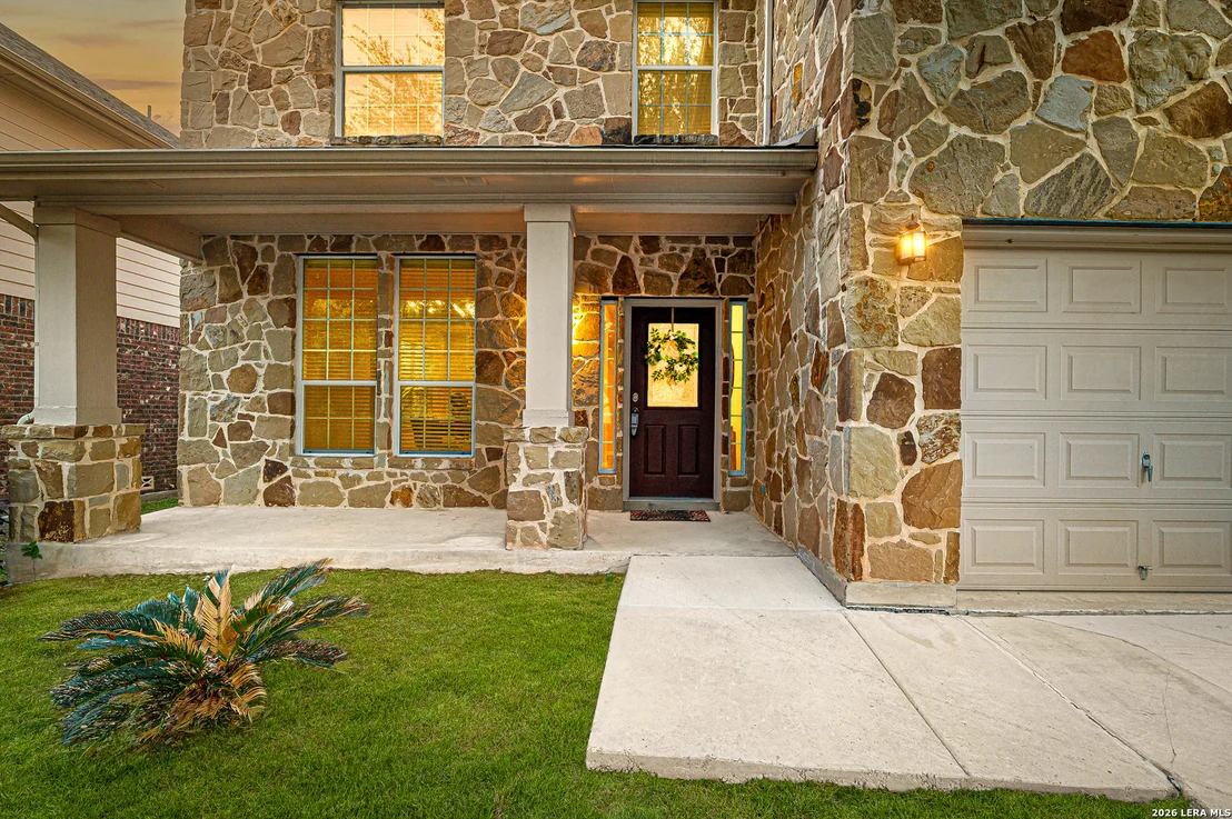 Photo of 1008 Magellan