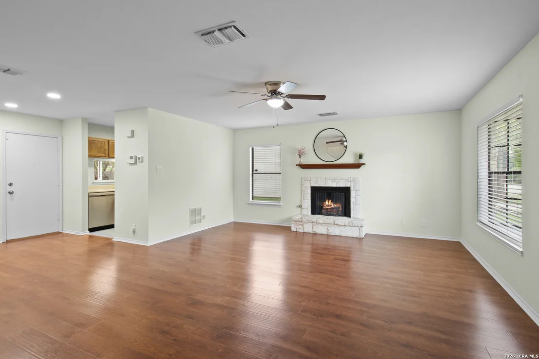 Photo of 13638 PRINCES KNLS