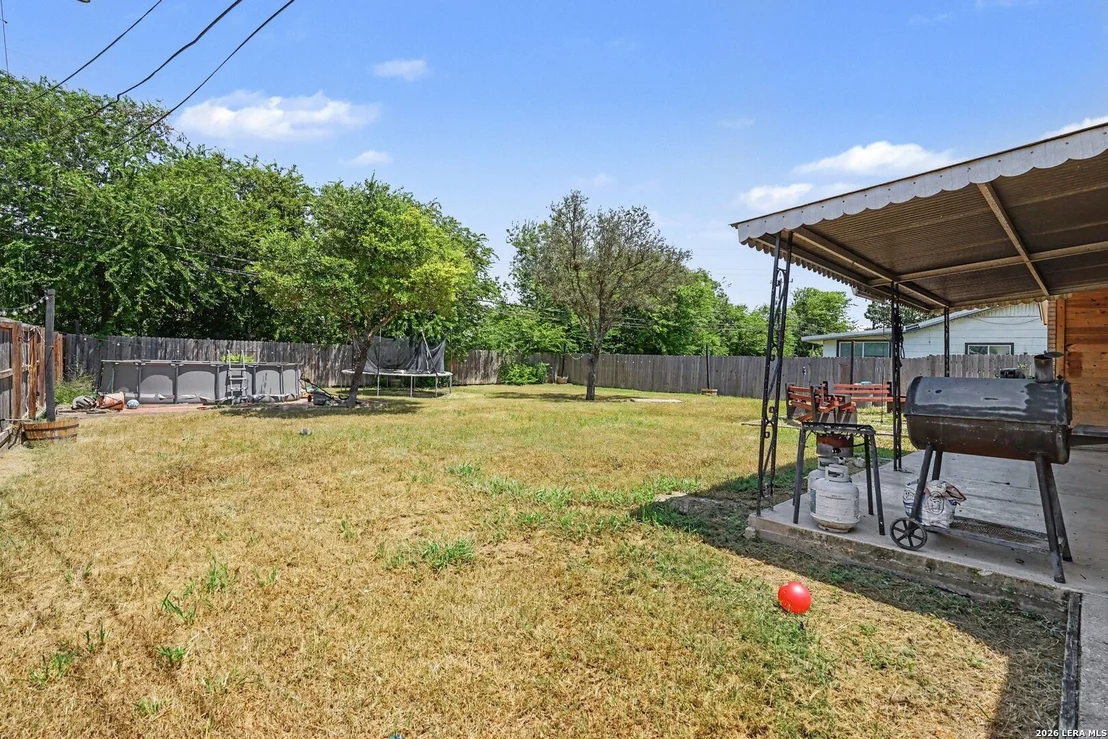 Photo of 3210 Kirby Dr