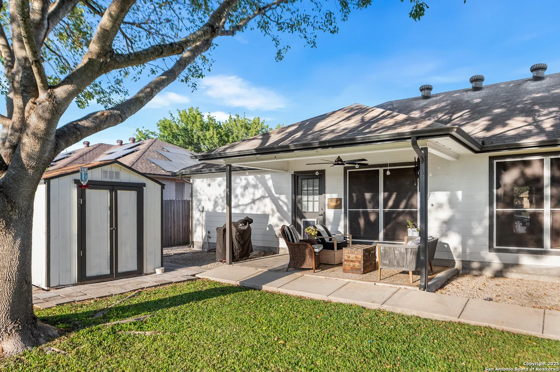 Photo of 2240 Stonehaven