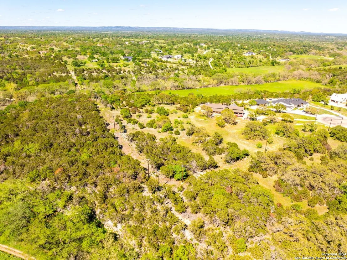 Photo of 98 SABINAS RIDGE RD