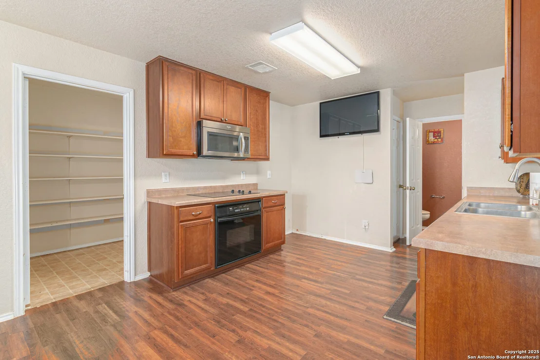 Photo of 339 Las Puertas