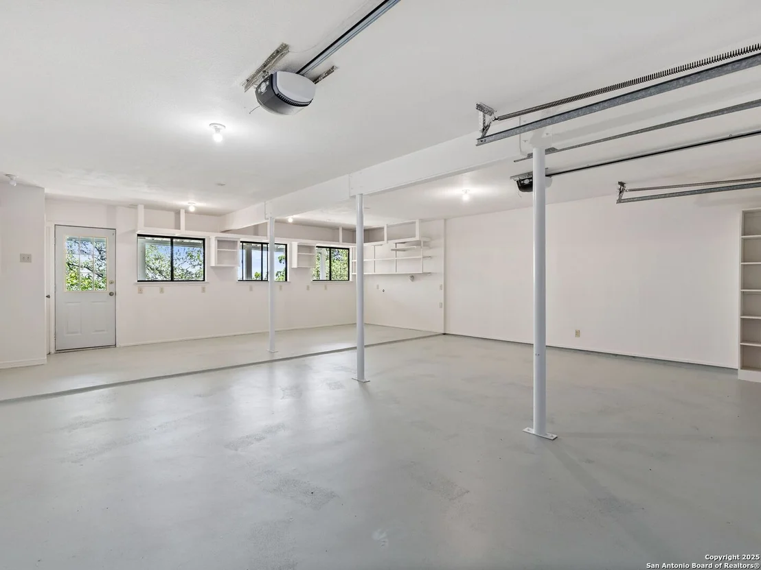 Photo of 200 Cedar Park