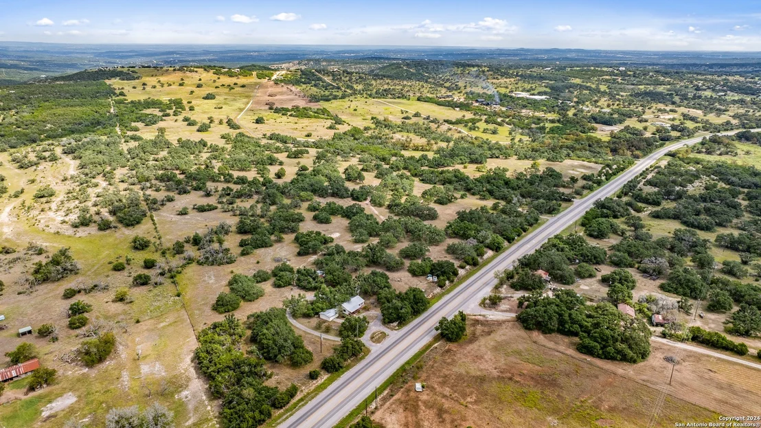 Photo of 6610 highway 290