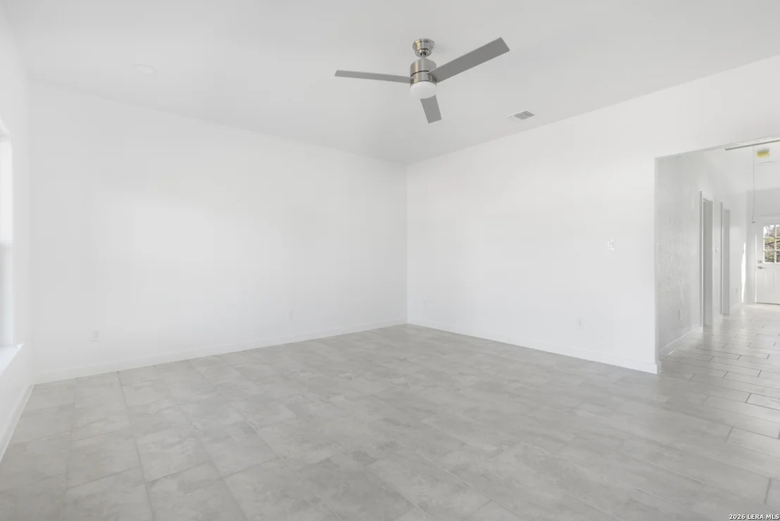 Photo of 804 Peach