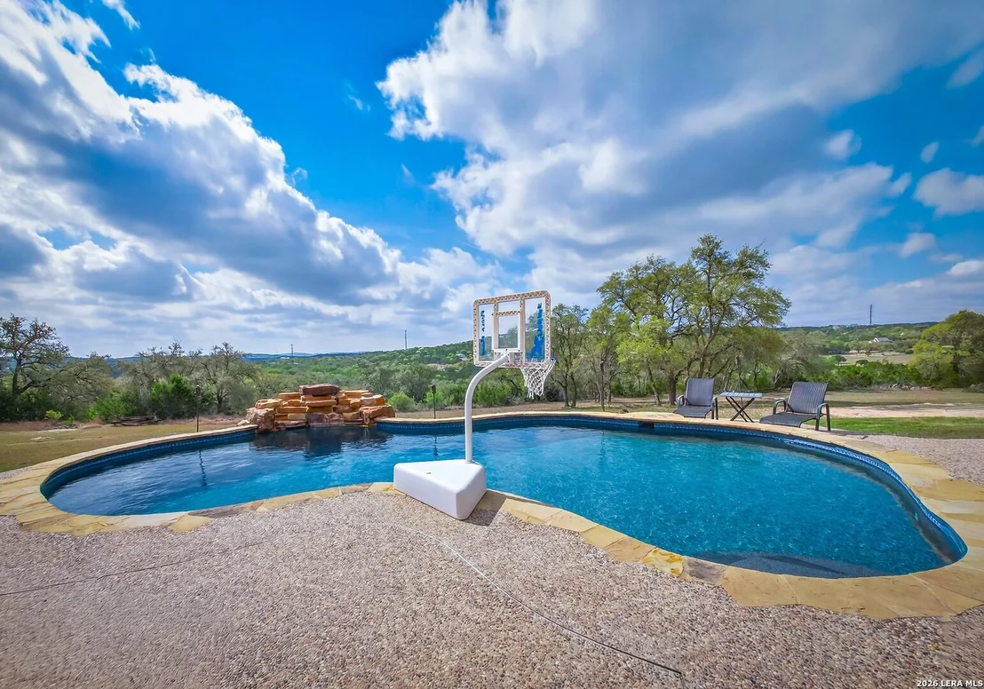 Photo of 1691 Circle Acres