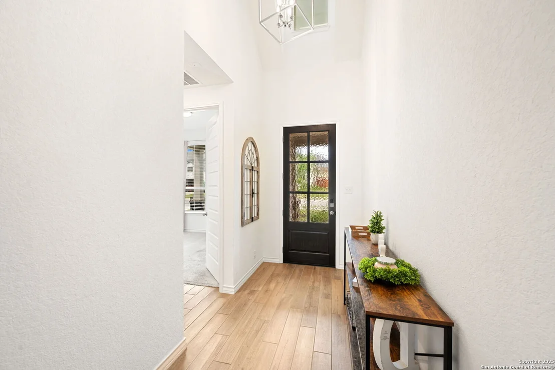 Photo of 1535 Terrys Gate