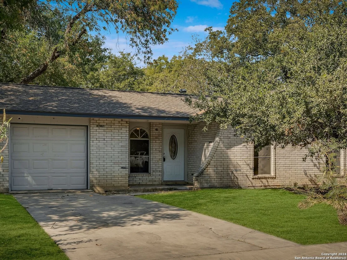 Photo of 3419 HIGHTREE DR