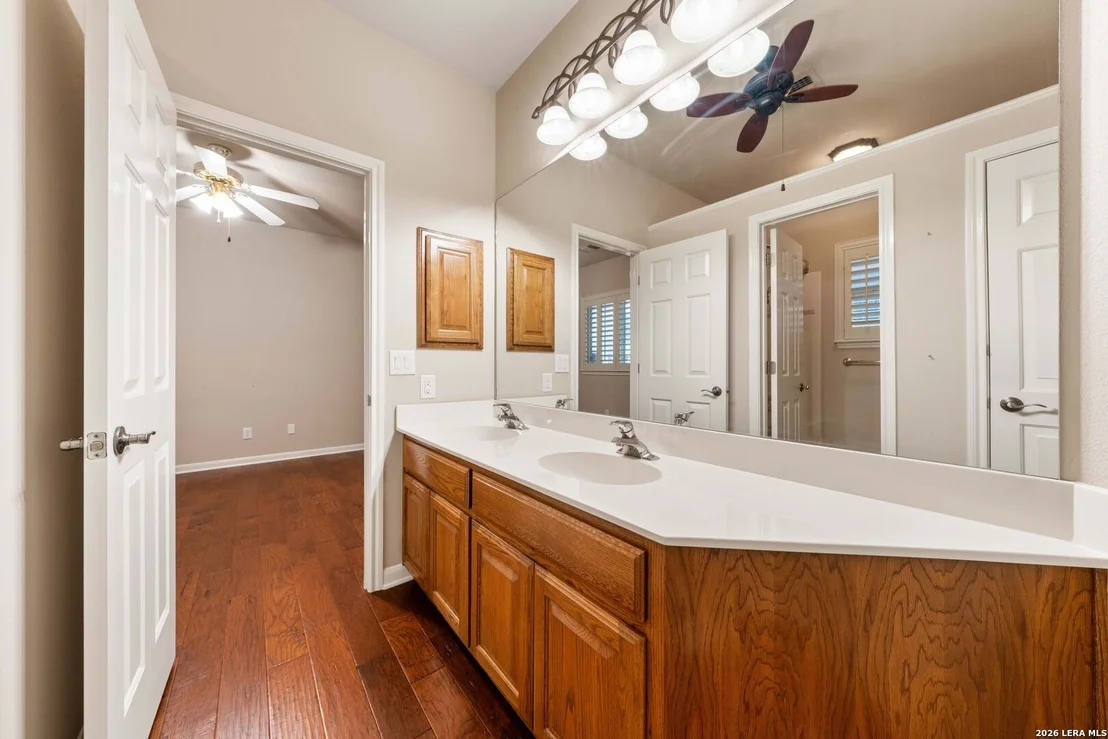 Photo of 1711 Sandringham