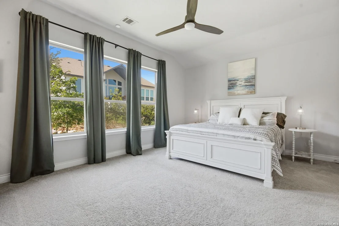 Photo of 311 Navarro