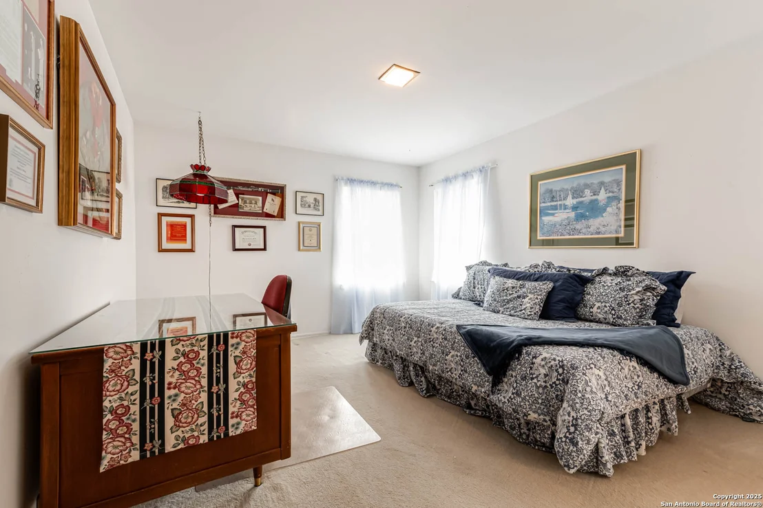 Photo of 110 Cliffside Dr