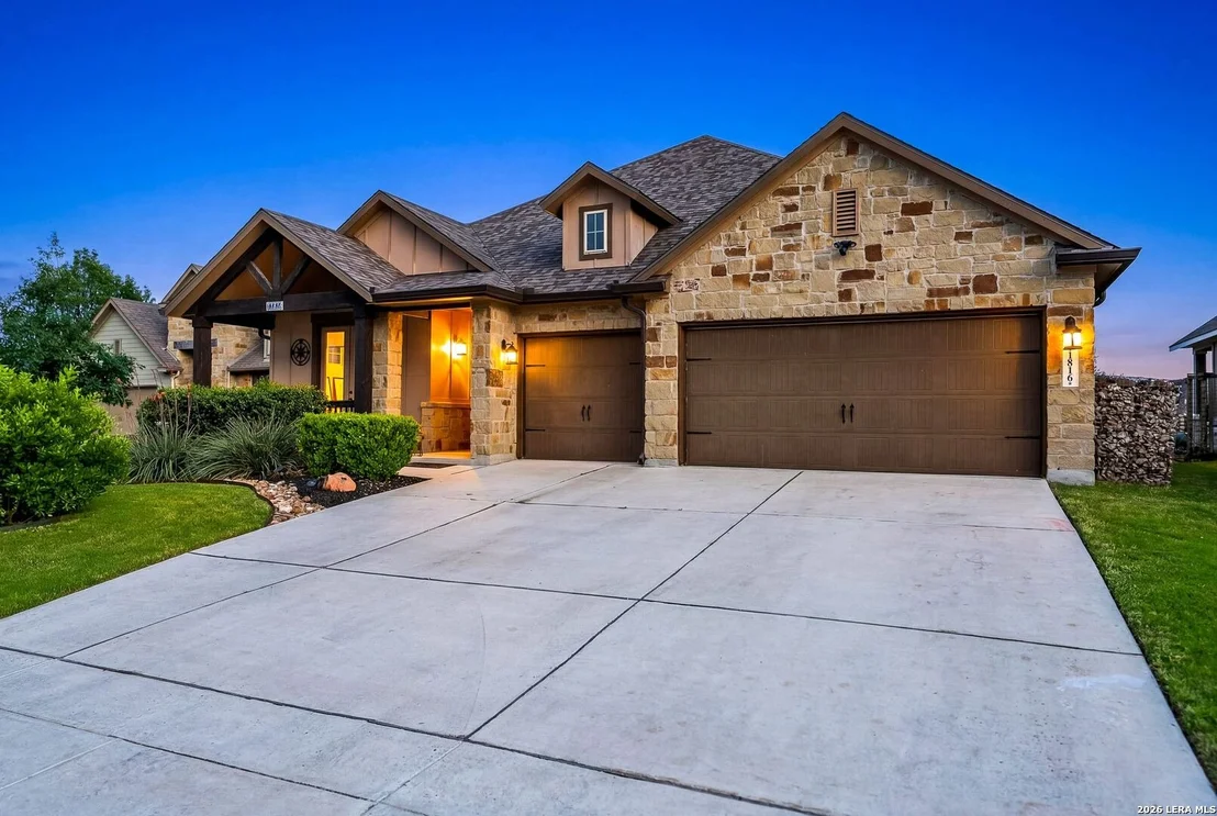 Photo of 11816 Field Bend