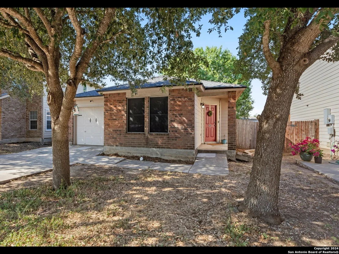 Photo of 640 CHEROKEE BLVD
