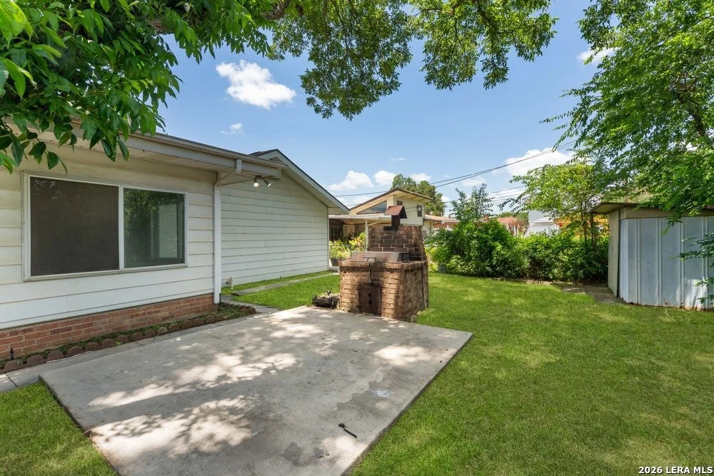 Photo of 3614 Versailles Dr