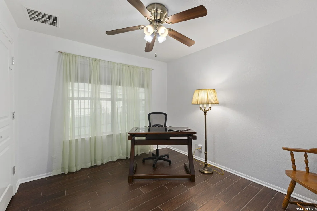 Photo of 4911 Sky Oaks