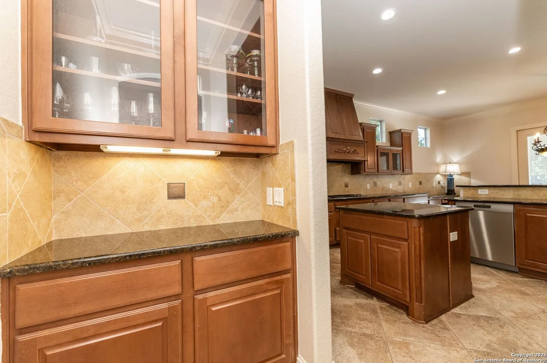 Photo of 7948 COLONIAL WOODS
