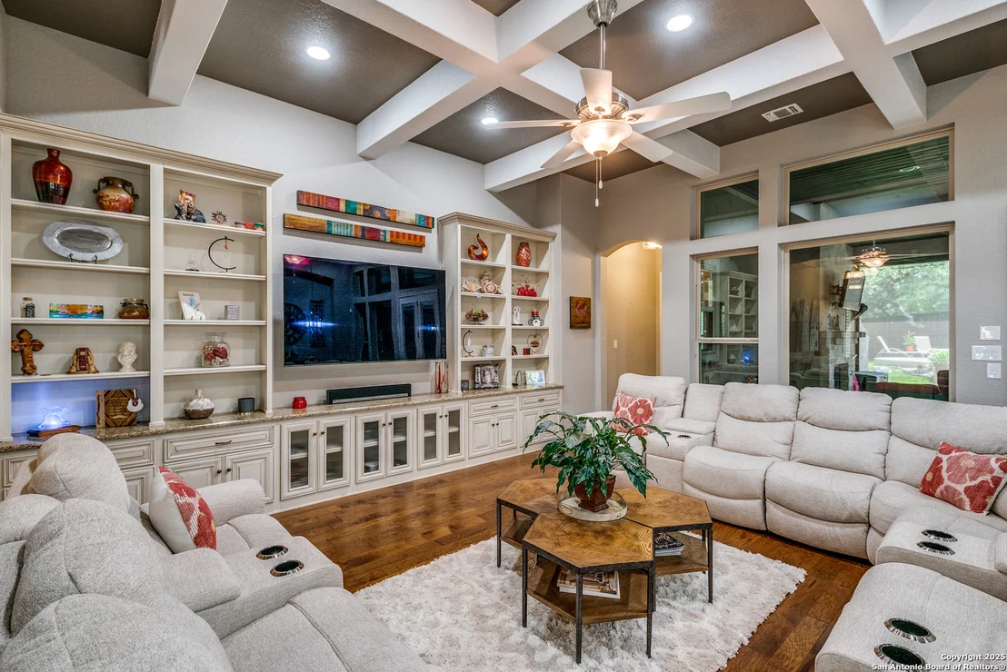 Photo of 18111 Abingdon Pl