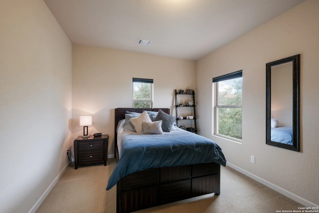 Photo of 25131 ESTANCIA CIR