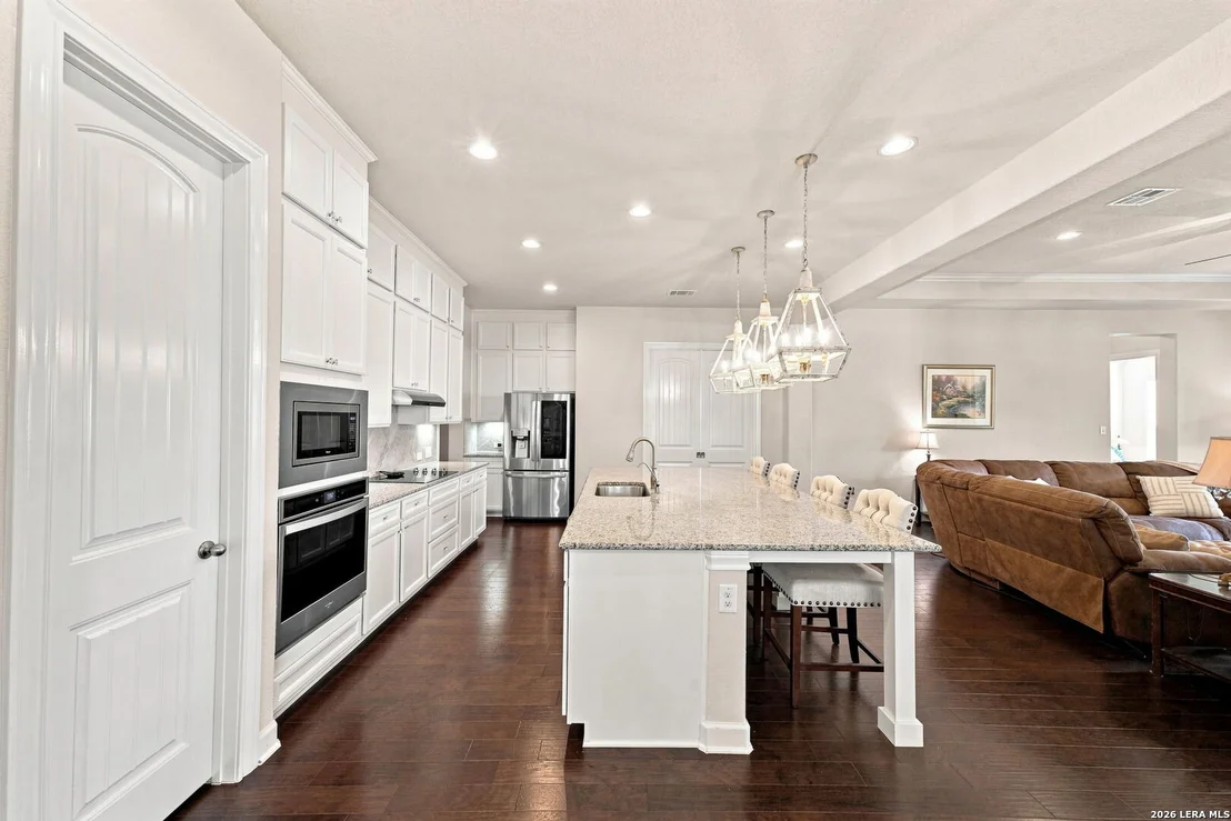 Photo of 980 Water Oak