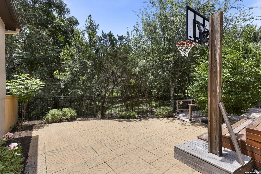 Photo of 1410 MELANIE CIR