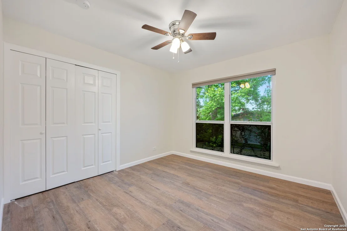 Photo of 929 Morningside