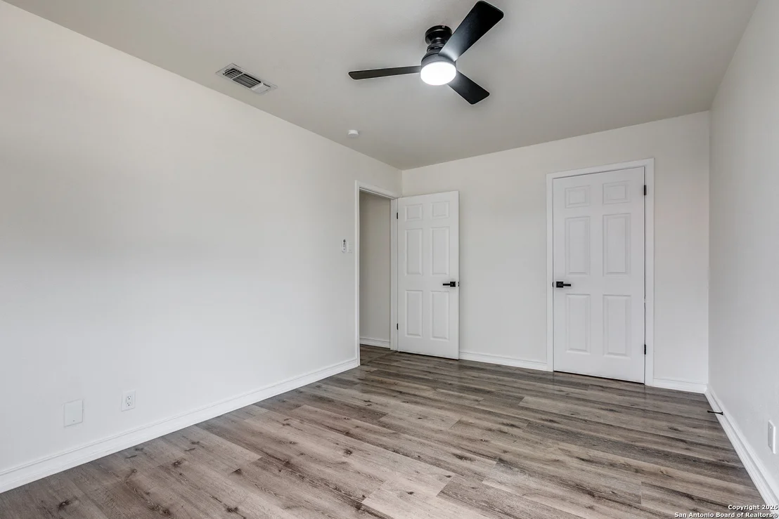 Photo of 3410 Clearfield