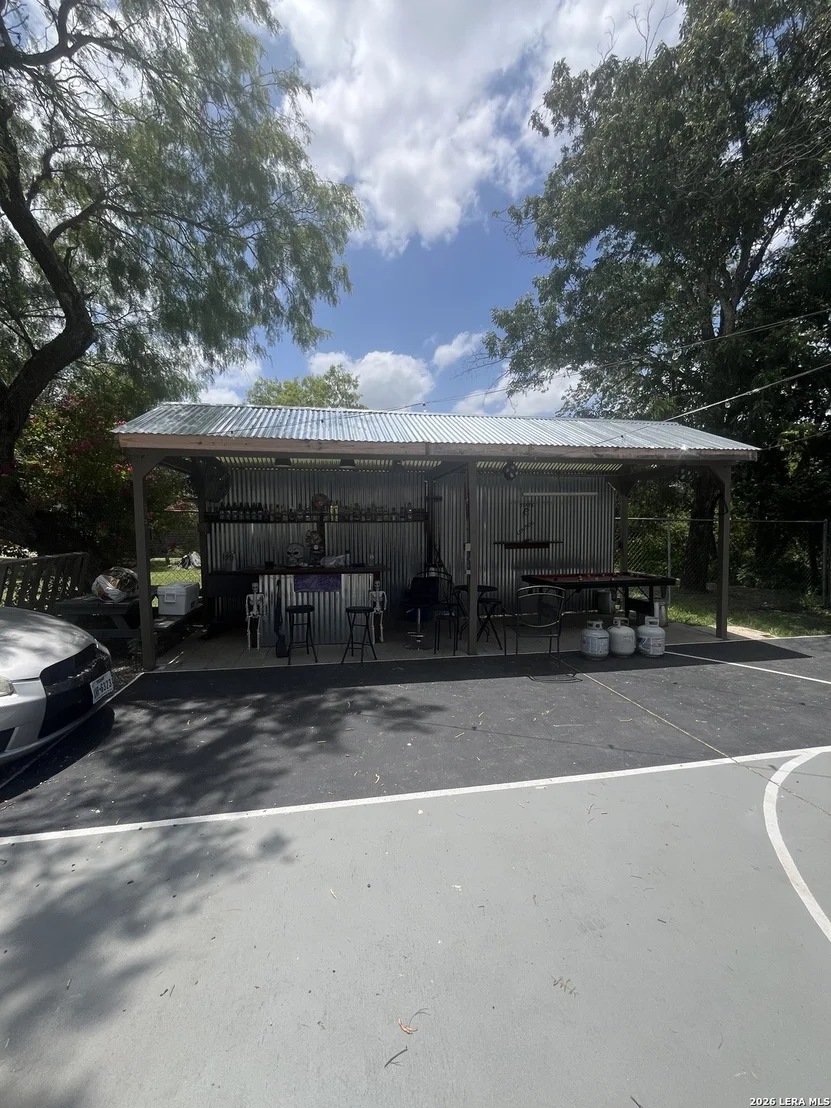Photo of 6443 ELMER BLVD