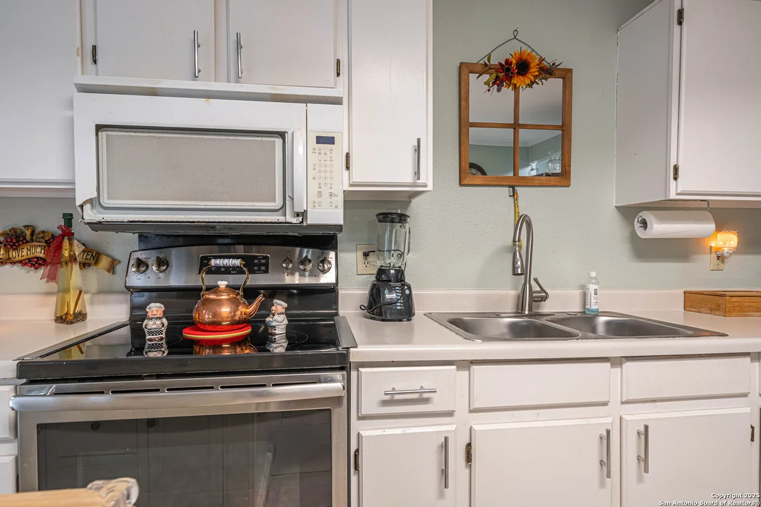 Photo of 7819 BOWENS CROSSING