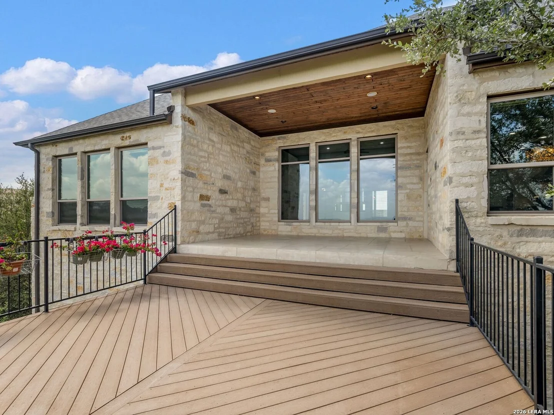 Photo of 8103 Vanity Hill