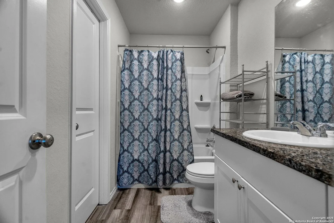 Photo of 4211 VOLCANO WAY