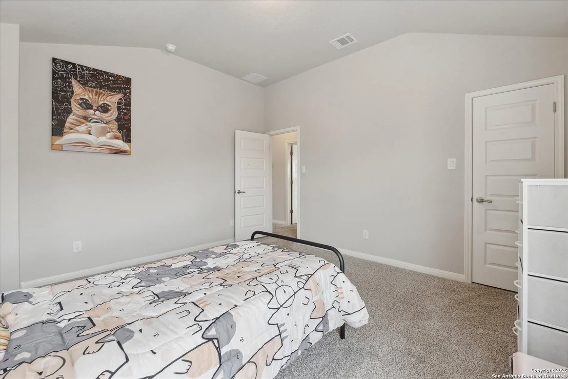 Photo of 2227 Tiptop