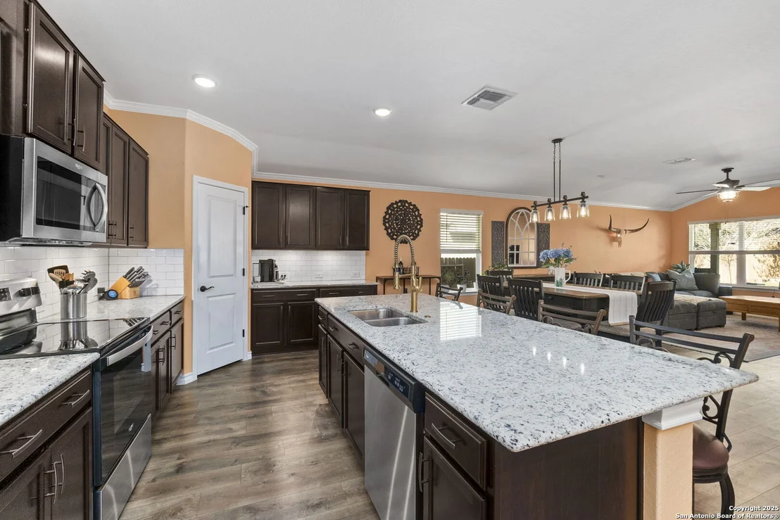 Photo of 7015 Capella Cir