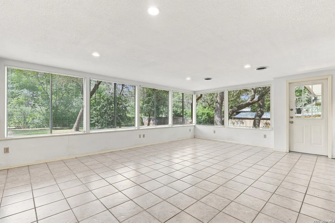 Photo of 2902 Old Ranch Rd