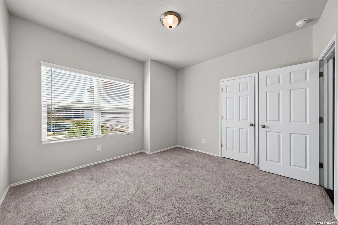Photo of 3239 Farm Oak