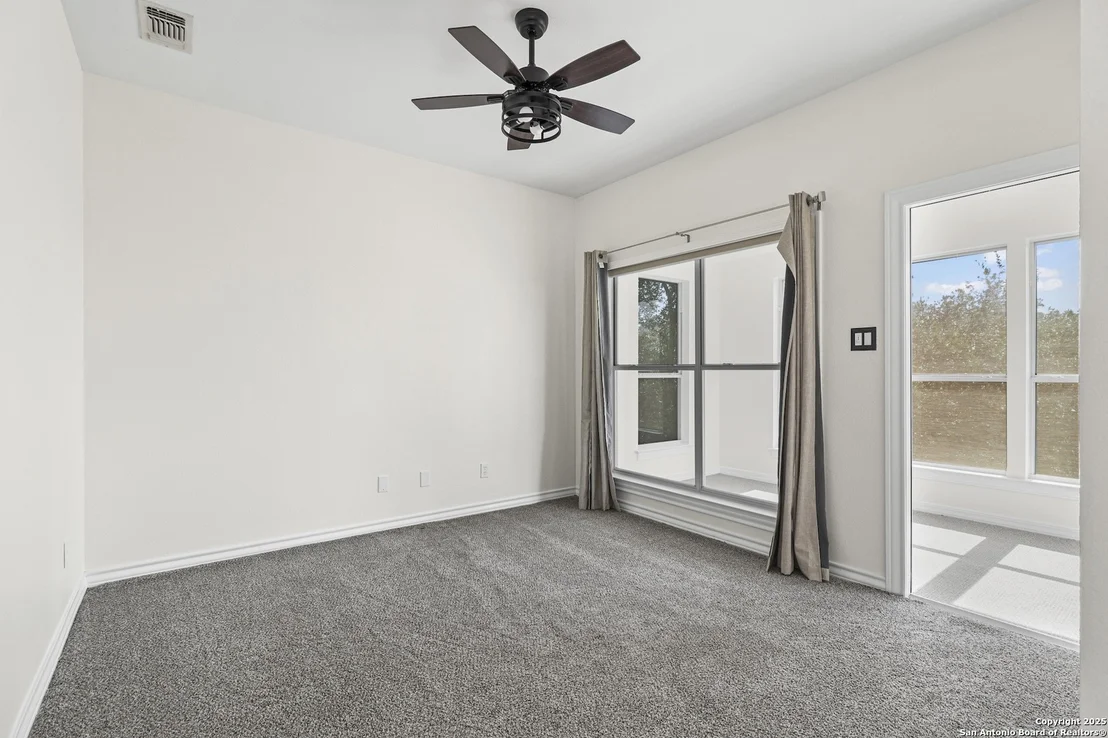 Photo of 27030 Vaughns View