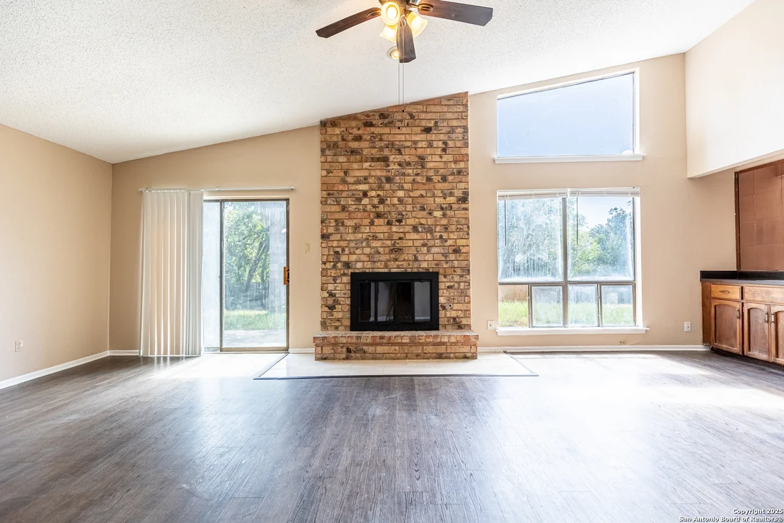 Photo of 5814 pineway