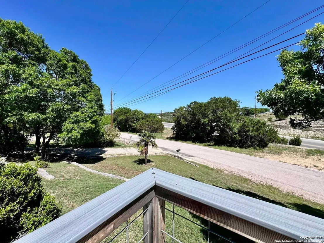 Photo of 147 Silver Creek