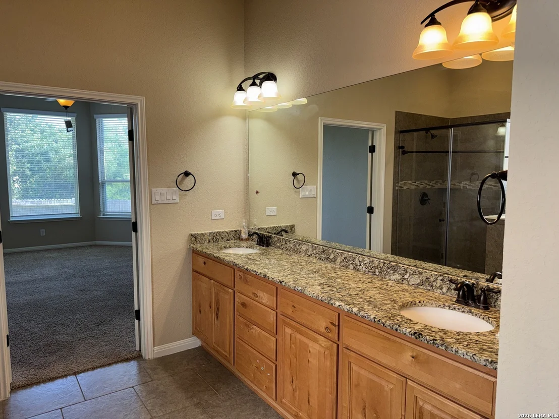 Photo of 9827 Catell