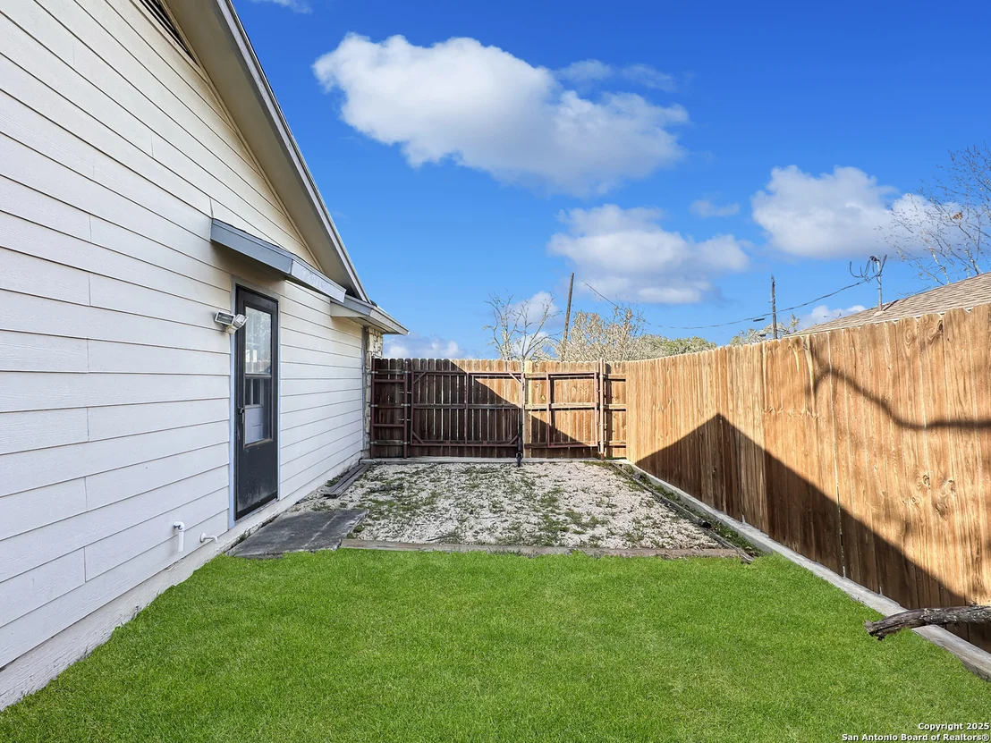 Photo of 109 Green Meadows Drive