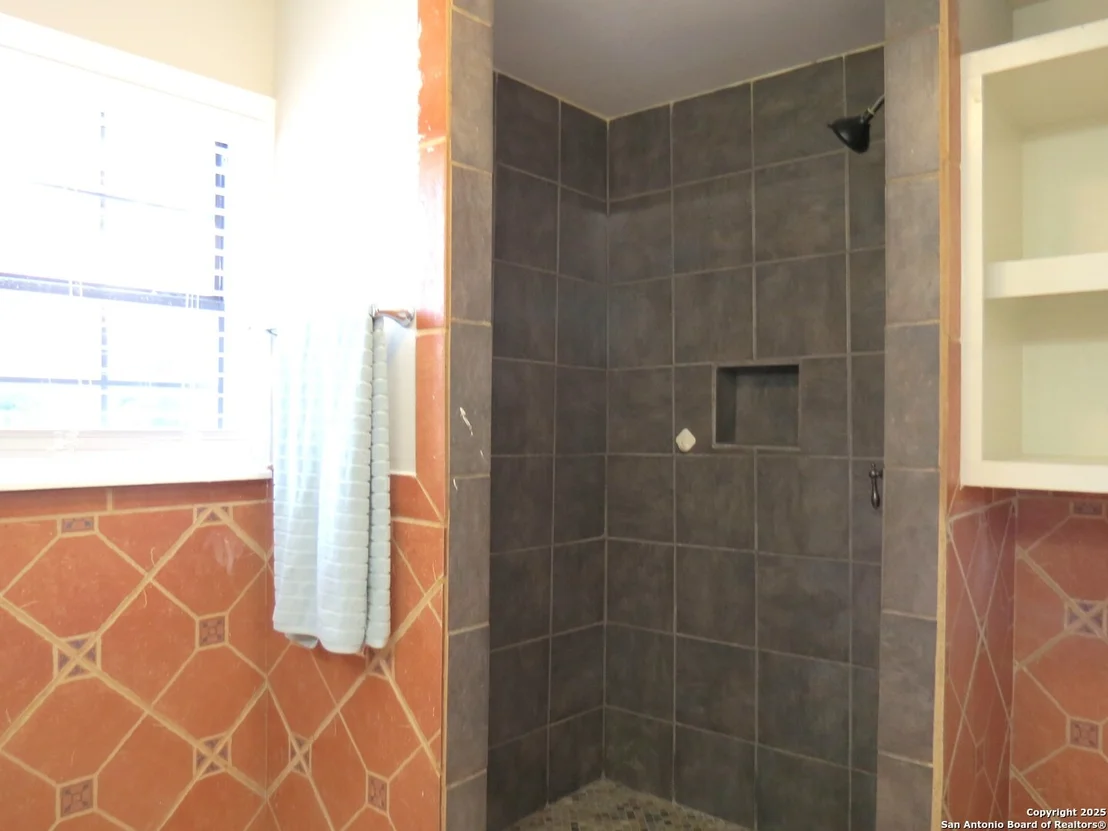 Photo of 226 River Bluff