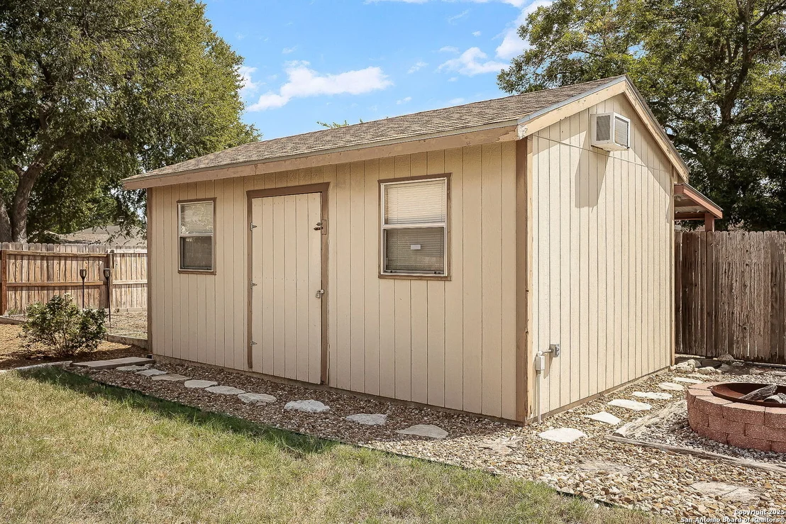 Photo of 130 Meadowland