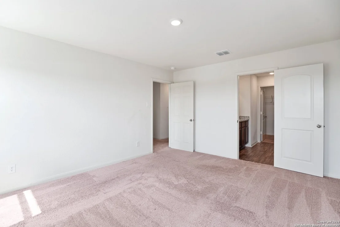 Photo of 11042 EYELET HBR