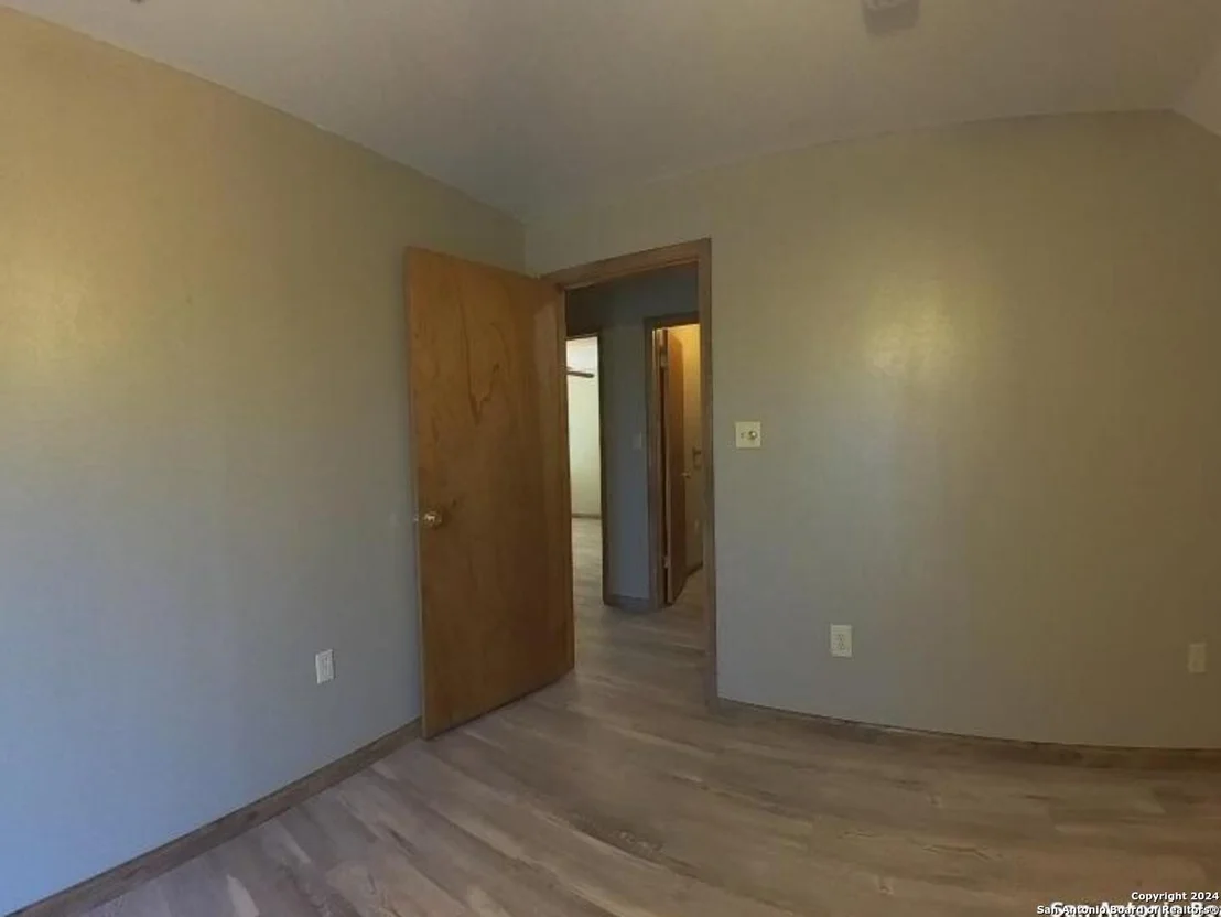 Photo of 100 County Road 305
