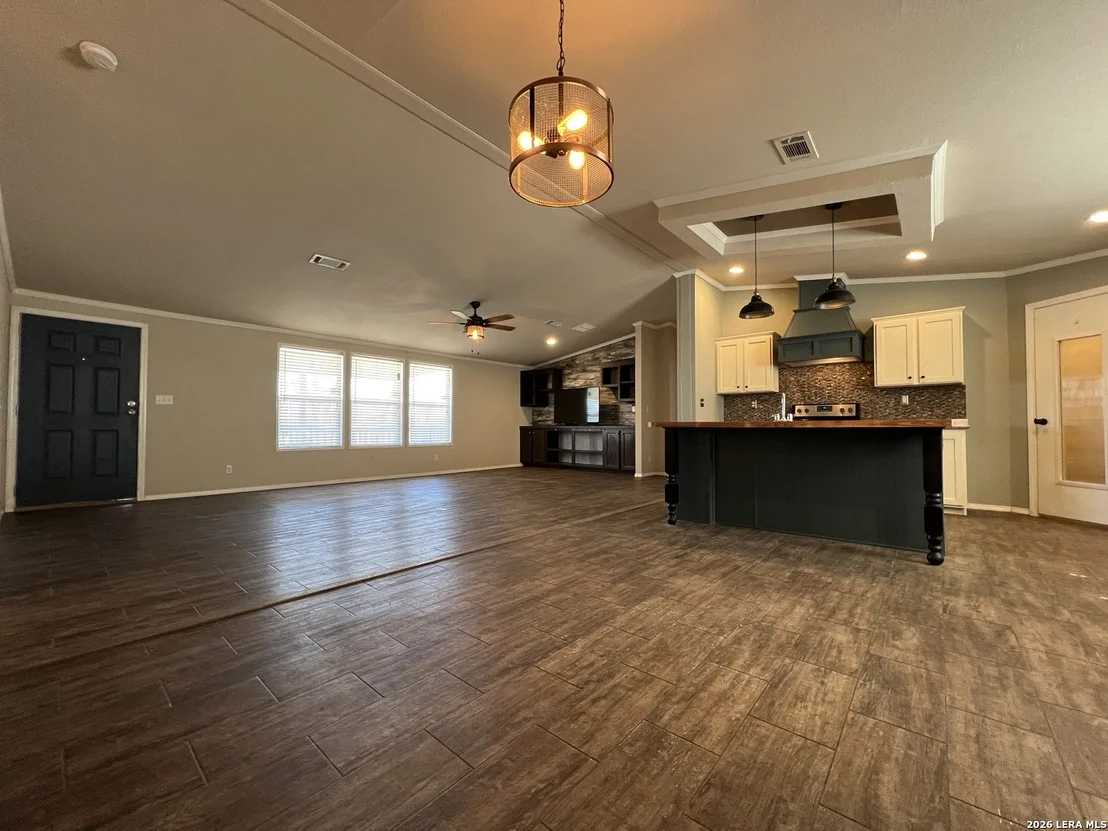 Photo of 376 County Road 5702