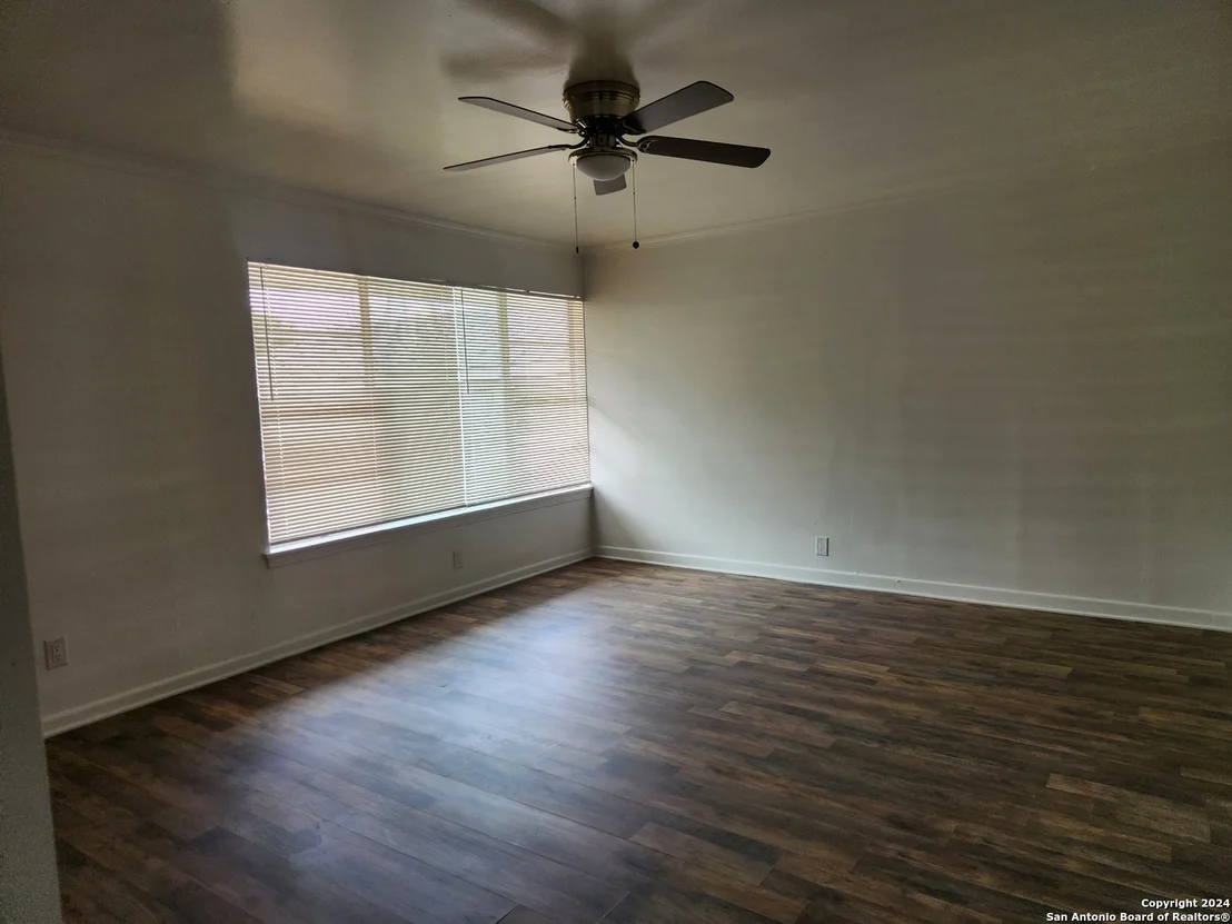 Photo of 224 GROBE DR