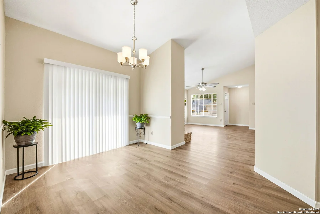 Photo of 10127 Pebblestone